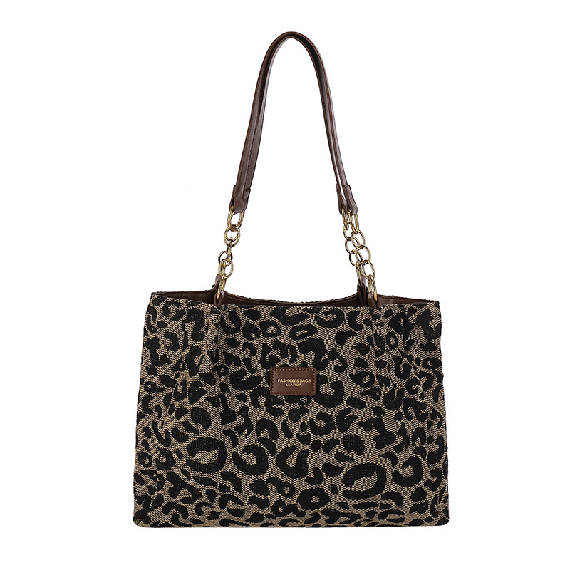 Bolso de punto simple transfronterizo bolso de mujer bolso de hombro 2024 nueva cadena bolso de estilo europeo y americano bolso de leopardo de moda