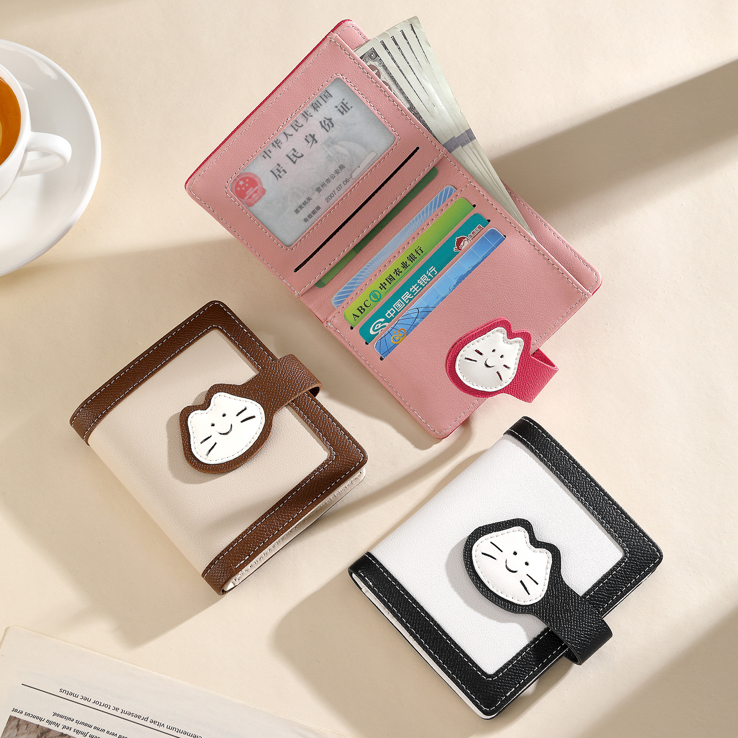 Multi-tarjeta estudiantes adorables gatos hebilla corta pu billetera transfronteriza simple tres por ciento billetera damas