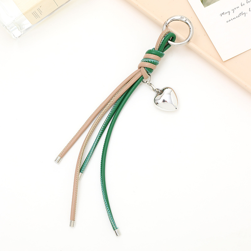 Nuevo tipo de cuerdas de cuero PU llavero colgante in bolsos de moda colgante cadena accesorios DIY tejido a mano