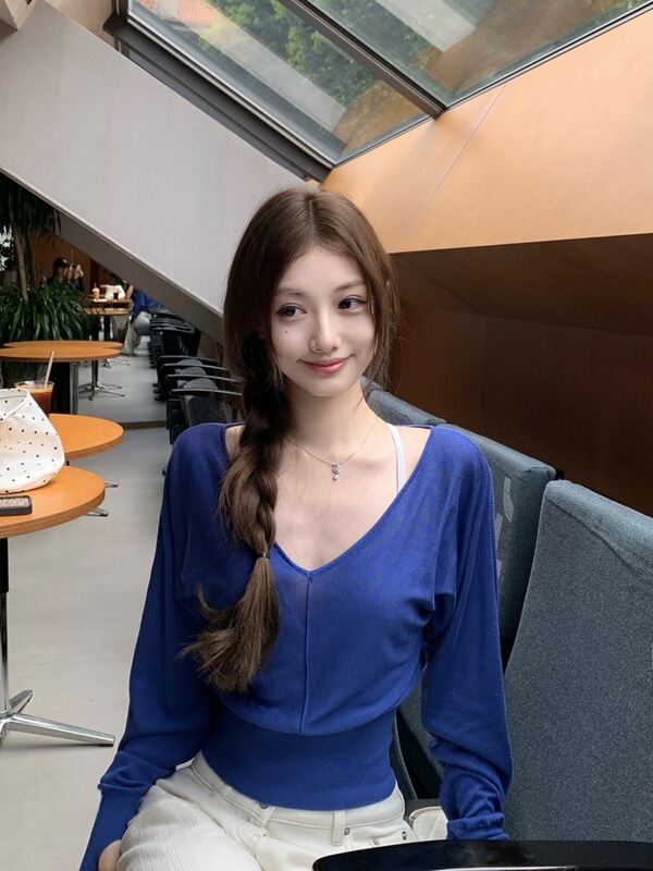 2025巨美蝙蝠袖针织衫女秋季感纯欲气质收腰短款打底长袖上衣|undefined