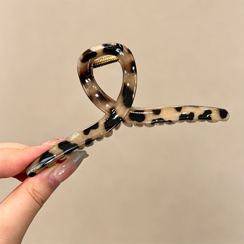 2026 nuevo clip de cabello ondulado clip de cabello de tiburón grande clip de cabello de mujer detrás de la cabeza de alta sensación clip de cabello accesorios para el cabello