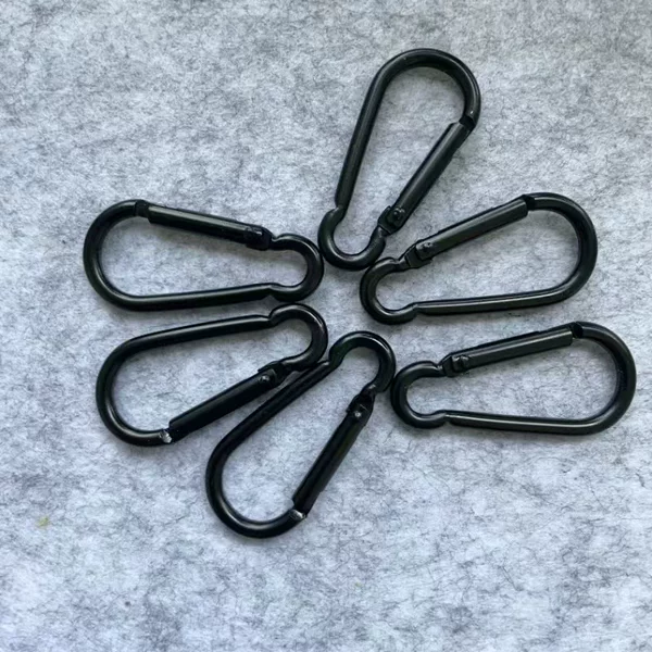 Wholesale No. 5 bold gourd type black electrophoresis black carabiner keychain spring buckle hanging buckle metal buckle quick hanging