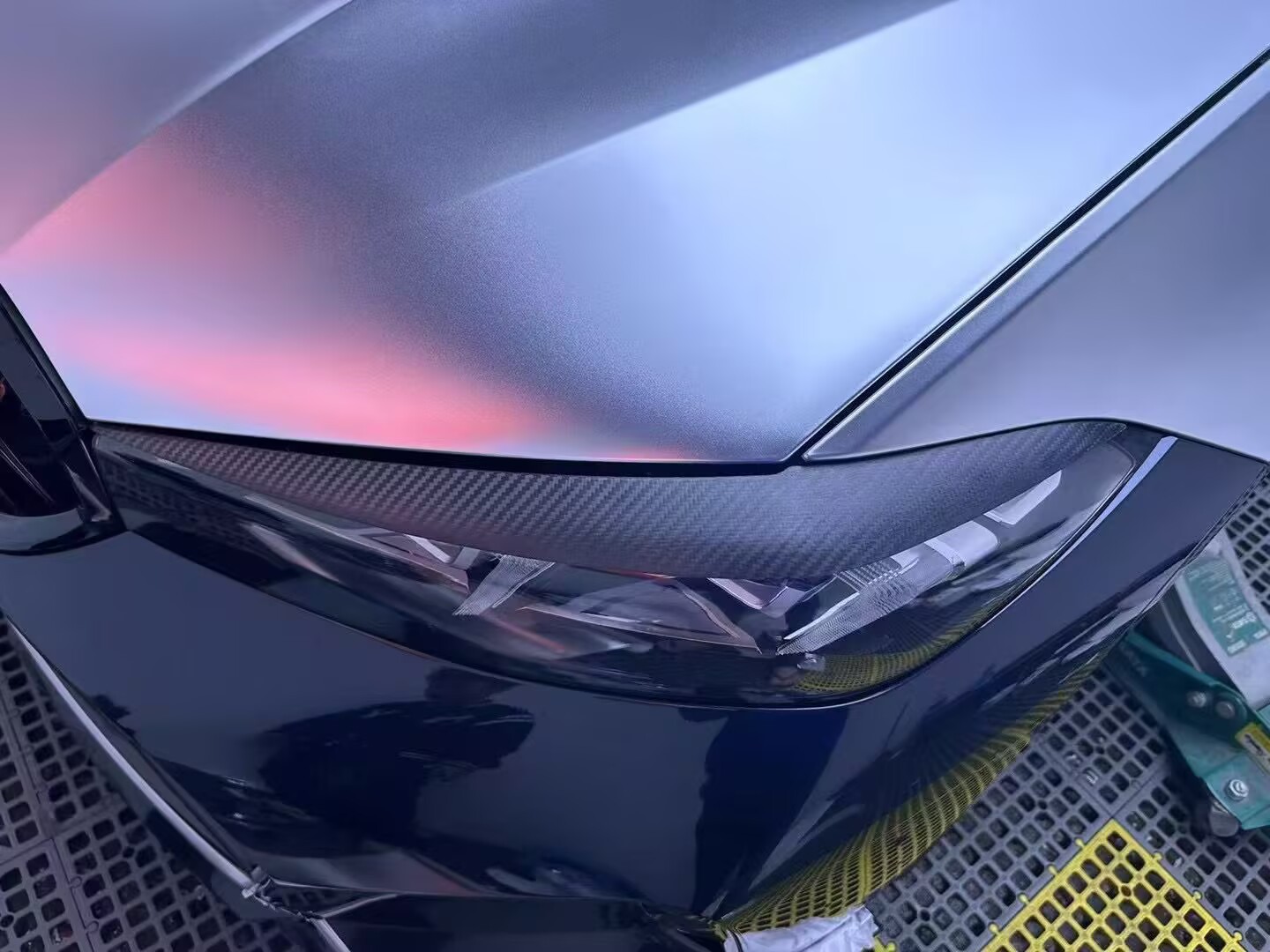 Suitable for Bmw M2 M4 M3 I4 New 4 Series G22 G26 New 5 Series G60 G90 G61 Carbon Fiber Light Eyebrows