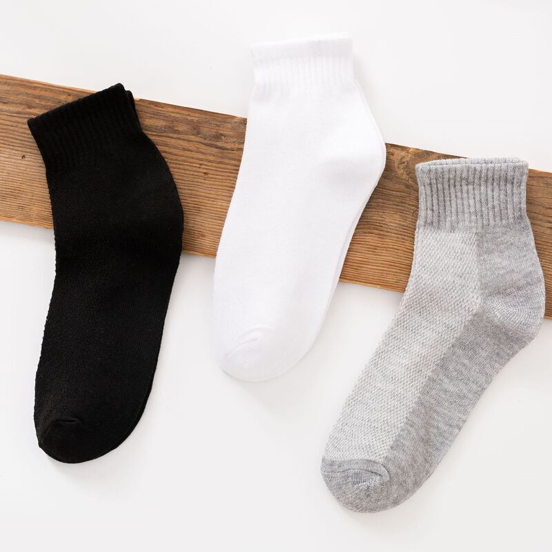 Men's mid-tube mesh sports socks summer summer men's socks breathable mesh mid-tube socks cheap socks wholesale