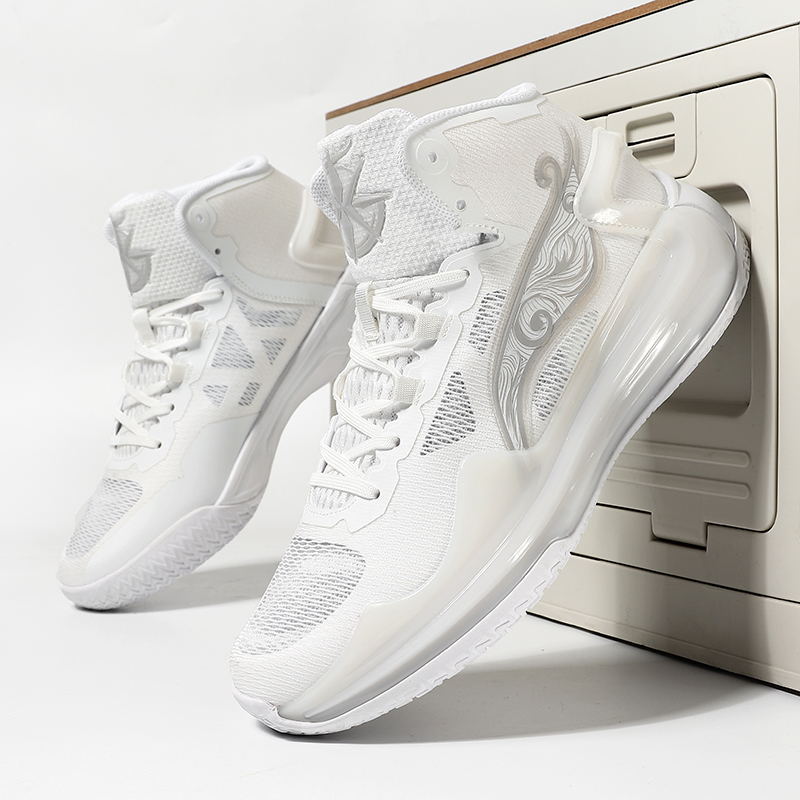 Basketbalschoenen voor dames en heren training en competitie_voghion.com