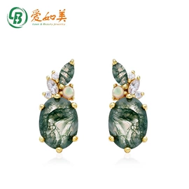 戒指;项链;耳钉