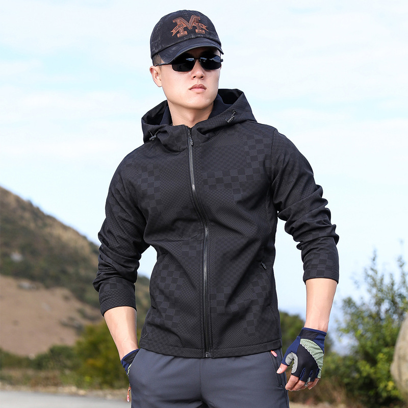 Outdoor Fashion Hooded Soft Shell Men's Top Sports Fleece Rushwork Men's Jacket Coat Windproof Warm Spring and Autumn