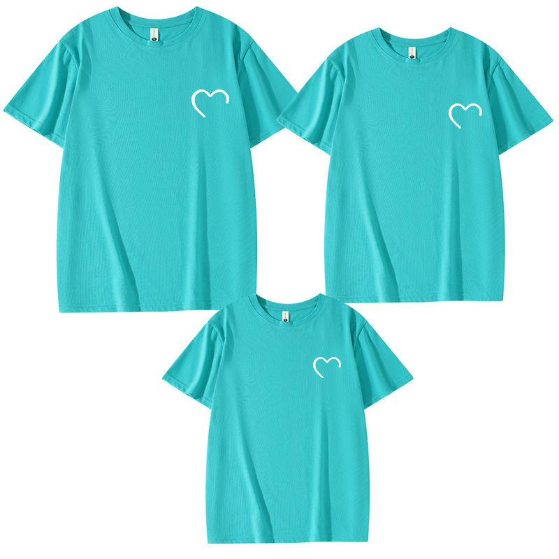 Klein ropa para padres e hijos una familia de tres líneas de verano amor impreso ropa familiar 2024 nueva ropa de jardín de infantes