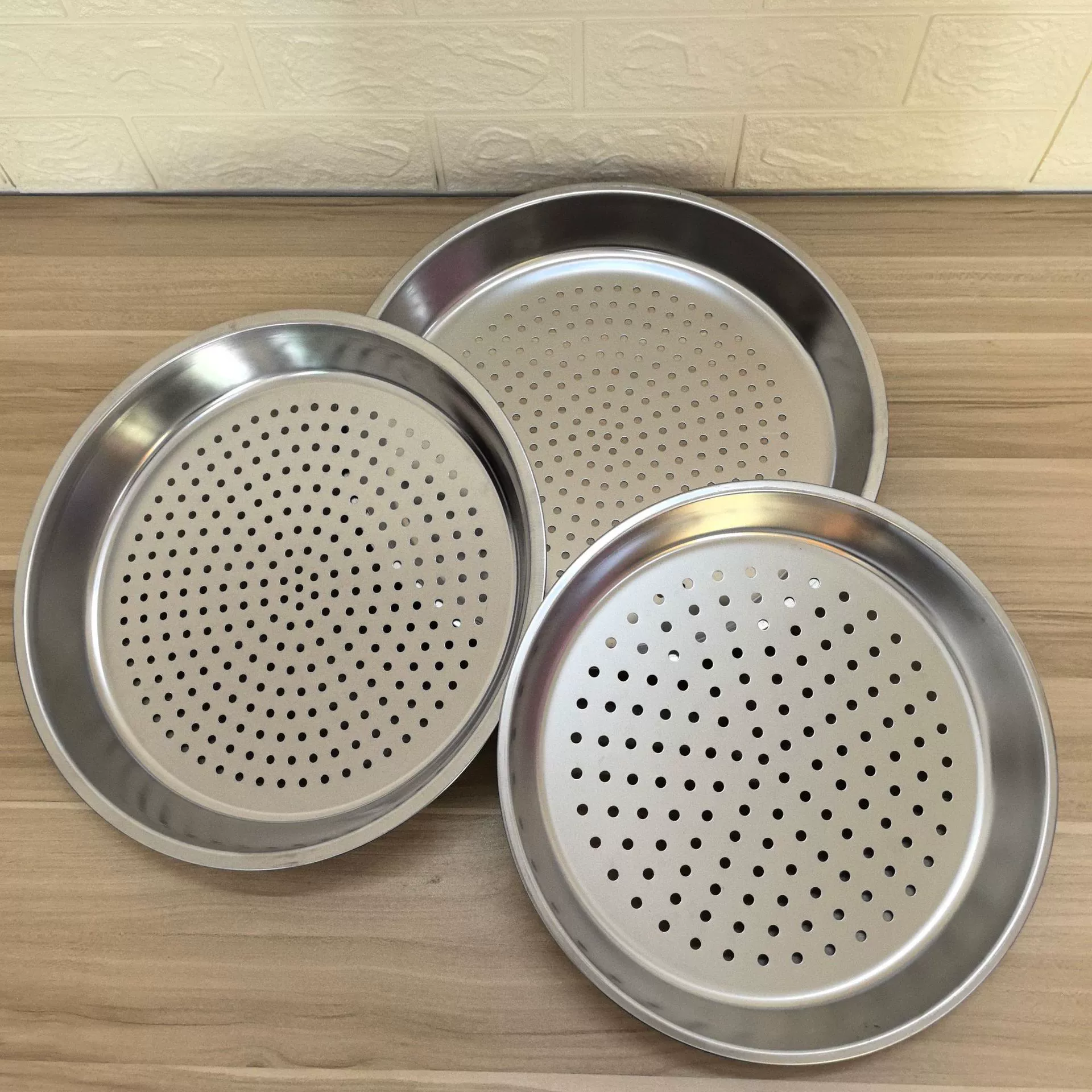 Round capacious steamer stainless steel, increased thickness