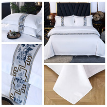 �Ƶ��ļ��������e�^���ð�ɫϵ�����α��״��ҹ�Ԣ���ӱ���һ����