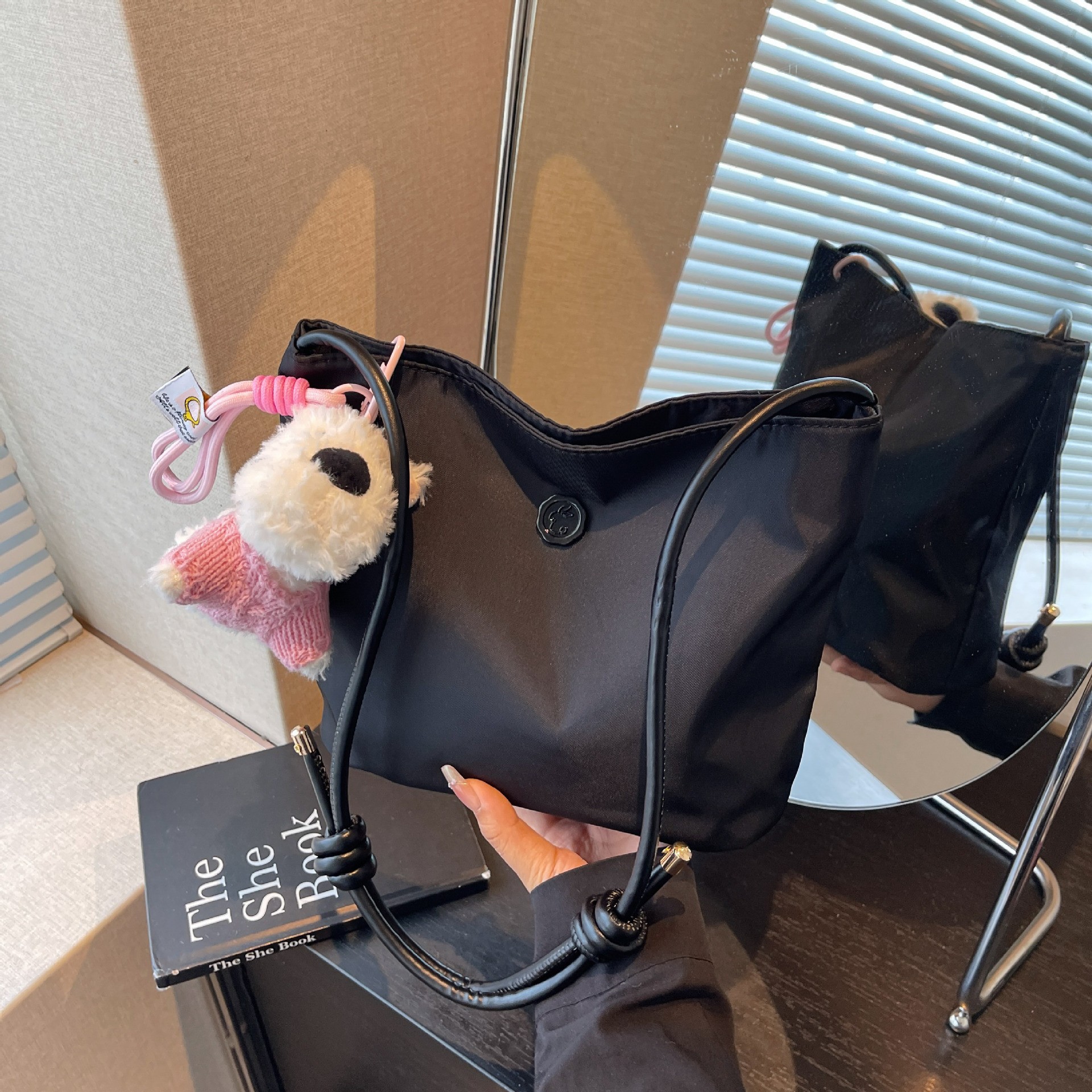 검정색 핑크 강아지 키링