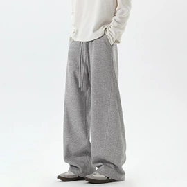 男式休闲裤;男式T恤;男式牛仔裤