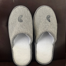 һ������Ь�Ӻ�ܛ�����޾Ƶ�ͷ���ܛ��Ƥ�q�׸�y��Ь�ذ�����Ь