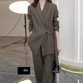 连衣裙;女式T恤;时尚休闲套装