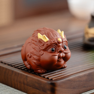 Cute Purple Clay Pixiu Tea Pet Ornament, Premium Quality, Can Attract Wealth, Tea Toy, Golden Beast Mascot, Tea Table and Tea Tray Decoration