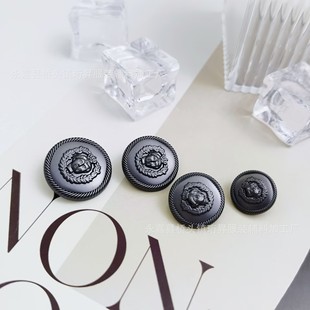 �¿�����o��Ů�bС���LӢ���ֿp�ۼ~�������״��»ʹ����^������