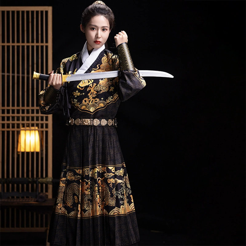 Мужской костюм летающей рыбы древней династии Мин, драпированная одежда с вышивкой весеннего ножа, халат питона в китайском стиле, одежда для боевых искусств Yisa, осень