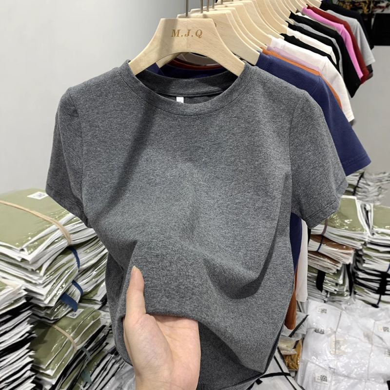 女性のための右肩半袖 T シャツ 2025 夏の新しいルーズインナー多用途ラウンドネック T シャツ薄いトップ|undefined