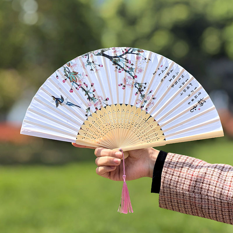 Ventilador plegable chino antiguo ventilador de seda de mujer ventilador plegable de estilo chino ventilador de mujer Hanbok bambú clásico pequeño ventilador danza