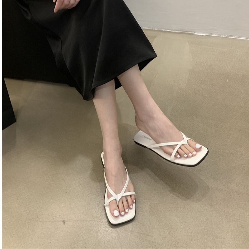 Crazy Star Group ~ flat slippers for Women summer wear 2024 New thick-soled soft leather slip-on all-match flip-flops Crazy Star Group ~ flat slippers for Women summer wear 2024 New thick-soled soft leather slip-on all-match flip-flops