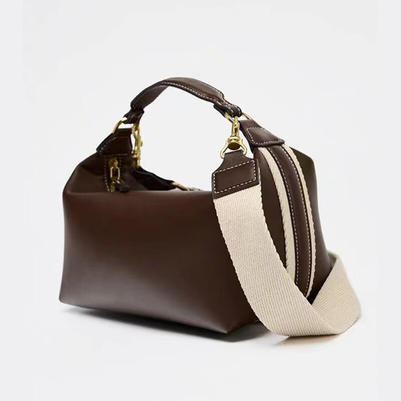 New Retro Side-Striped Shoulder Crossbody Bag for Women with Wide Shoulder Strap Dumpling Bag Fashion Handbag