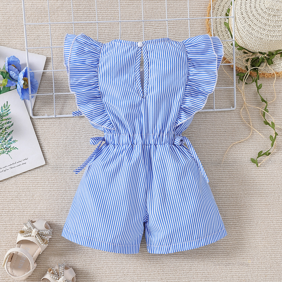 Samgami Baby Embroidered Details