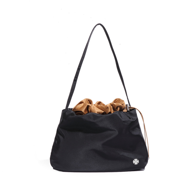Textured Nylon Summer Casual Cloud Bag Niche Large Capacity Handbag Simple Drawstring Women's Shoulder Armpit Bag