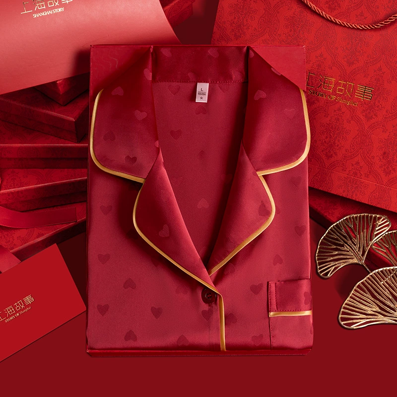 Silk pijama for men and women, red festive oolong tea Da Hong Pao for beloved for bride