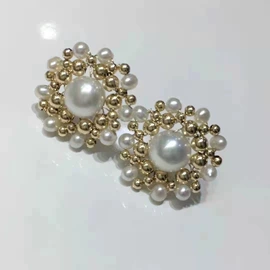 宝石手饰;宝石耳饰;宝石项饰