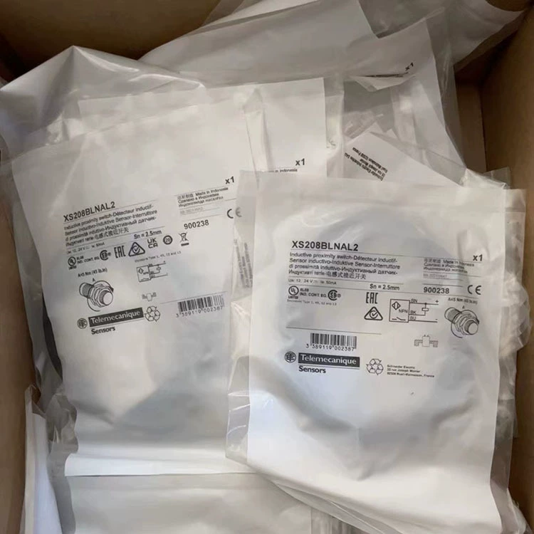 XS208BLNAL2/XS208BLPAL2/XS208BLPAM8/XS208BLPAM12 переключатель приближения Оригинальный