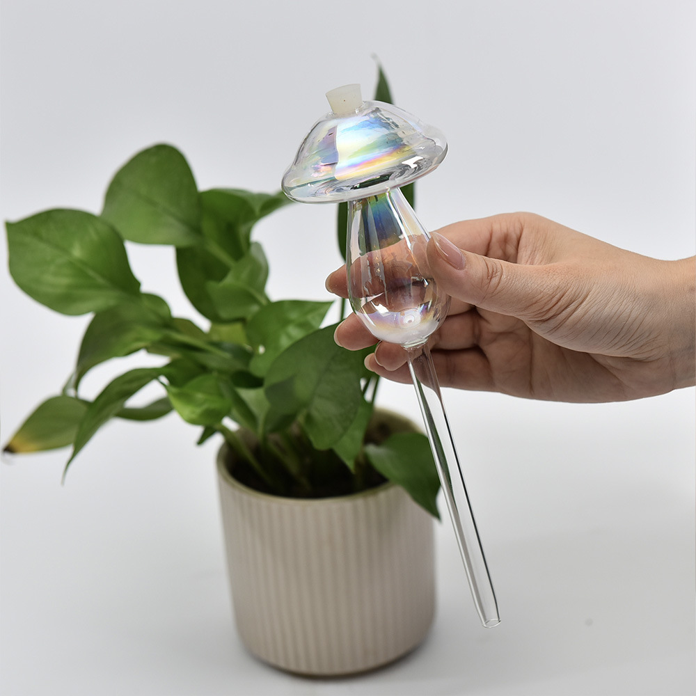 Creativo color brillante florecedor automático riego florecedor