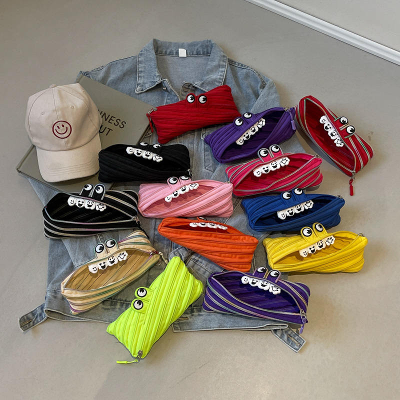 Creative and quirky detachable zipper bag, large capacity design, stylish and cute, Instagram-worthy, suitable for export.
