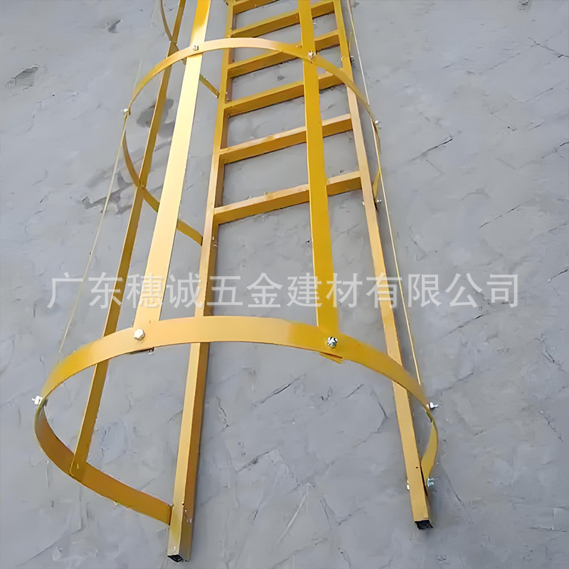 深圳护笼爬梯碳钢厂家镀锌钢格室外墙图集钢爬梯消防桥梁水池爬梯
