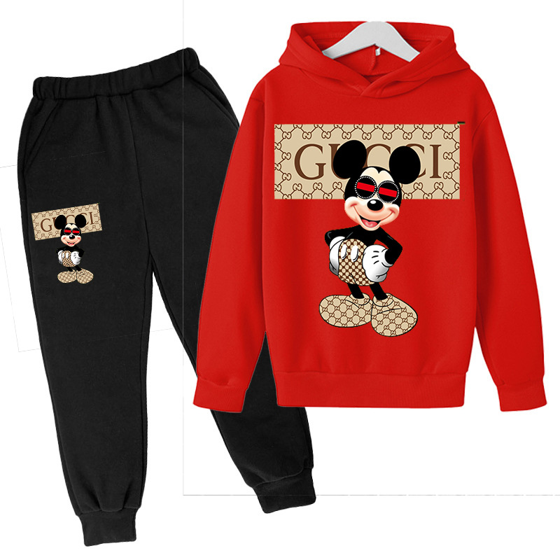 sports suit for men and women