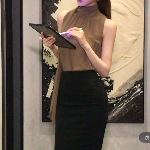 Pure Desire Sexy Strappy Sleeveless Backless Top Women's Summer New French Style Elegant Short Bodycon Dress Set