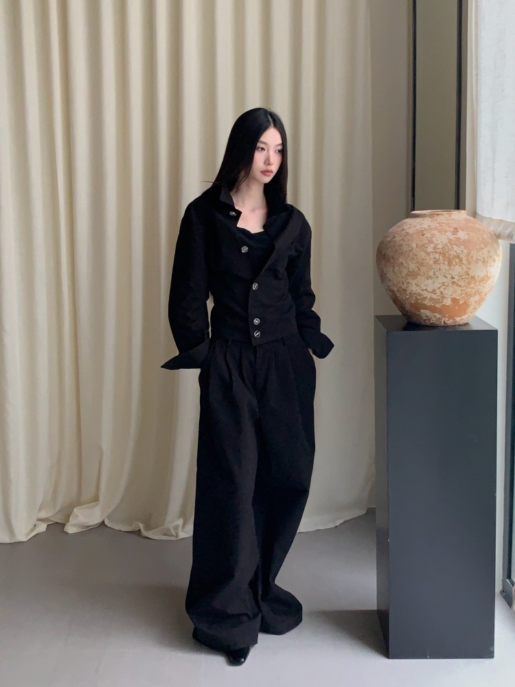 GraceChic GraceChic Autumn Hepburn Style "Urban Elite" Crisp Texture Waist-Cinching Short Shirt And Pleated Wide-Leg Straight Pants Set_voghion.com