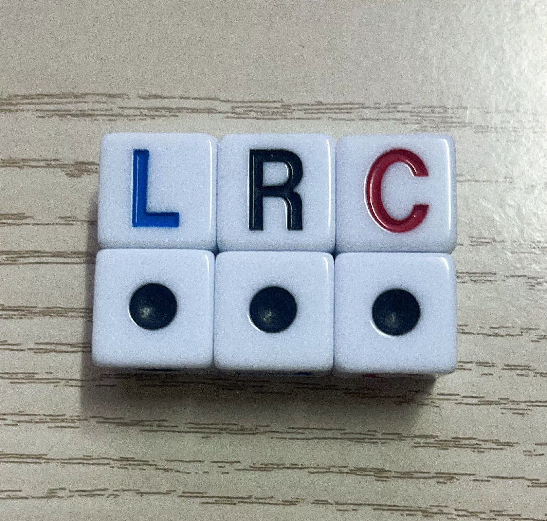 16 мм Пентагональная Квадратная левая правая левая правая правая правая LRC Игральные кости соответствуют европейским и американским экспортным стандартам для обеспечения экологичности