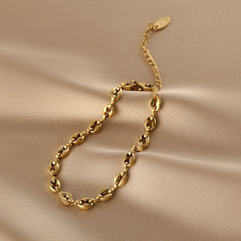  retro universal bracelet stainless steel, jewelry, does not fade, simple and elegant design