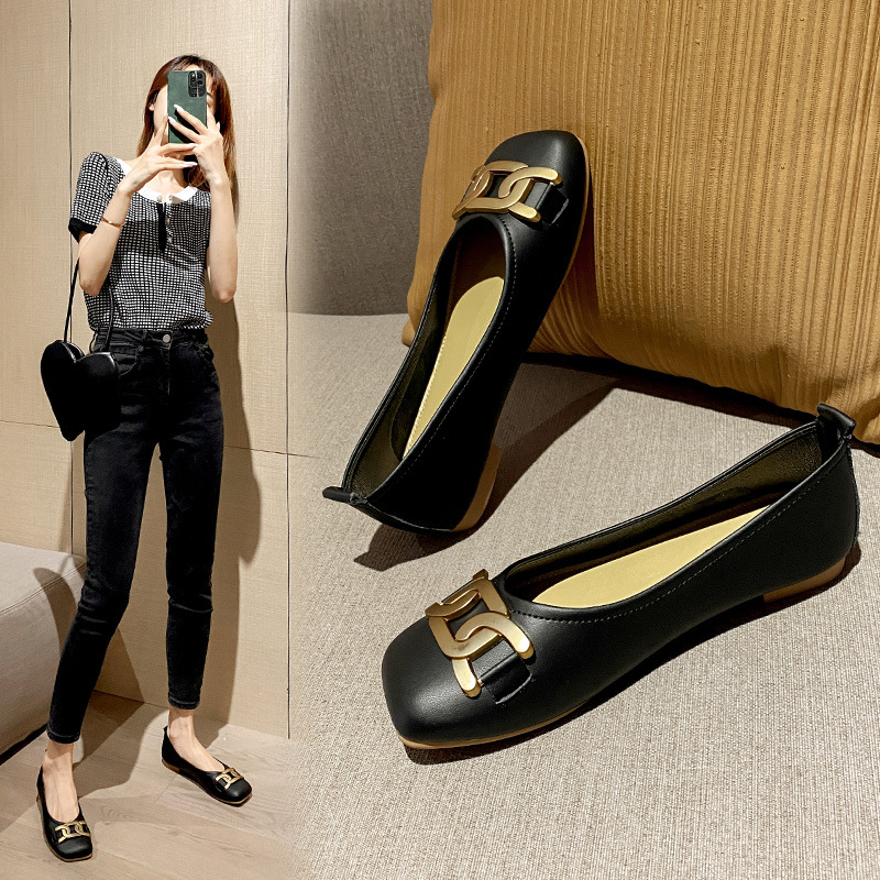 Sheepskin grandma shoes women's single shoes flat shoes 2022 spring new style toad shoes versatile shallow mouth soft bottom large size shoes_voghion.com