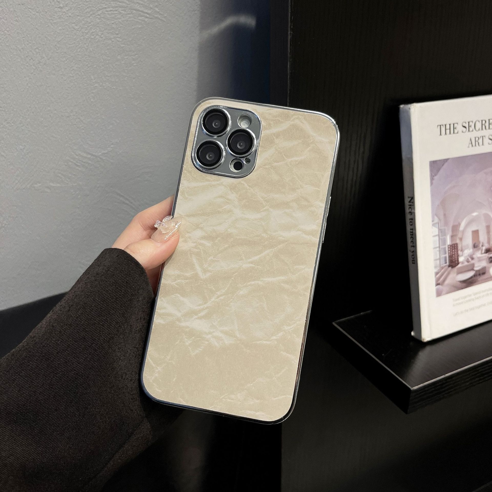 노란 눈 산 패턴