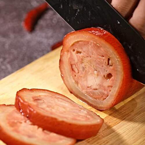 Braised Pig Knuckle with Soy Sauce, Preserved Ham Tied Pork Hock, Ready-to-Eat Vacuum-Packed Smoked Sausage, Braised Pork, Stir-fried Vegetables, Side Dishes, and Appetizers for Drinking.