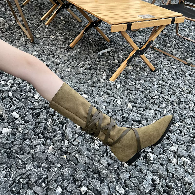 阿希哥同款真皮堆堆靴女秋冬新款西部牛仔靴百搭尖头套筒骑士靴女