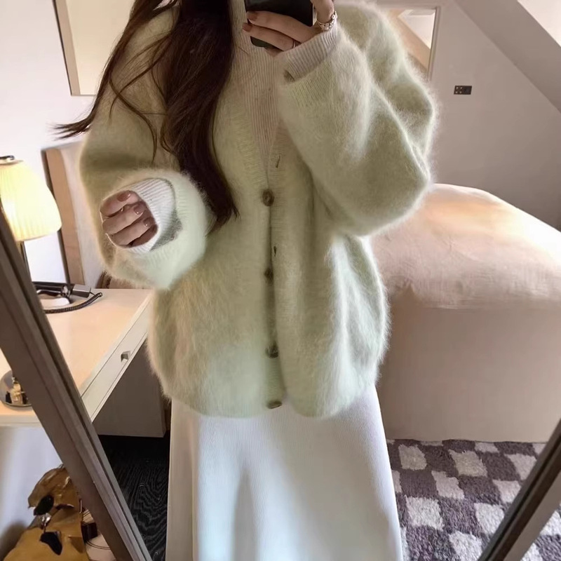 Korean-Style Soft Green Mink Velvet Knitted Cardigan for Women, Spring Season, High-End Feel, Loose Fit, Thickened, Lazy Style Sweater Coat