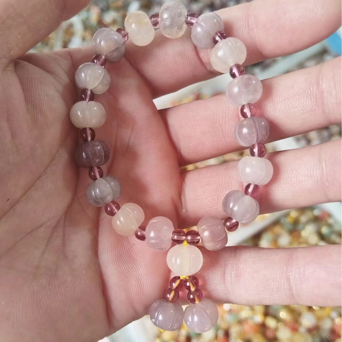 황금 비단 옥 호박 구슬 보라색 트럼펫