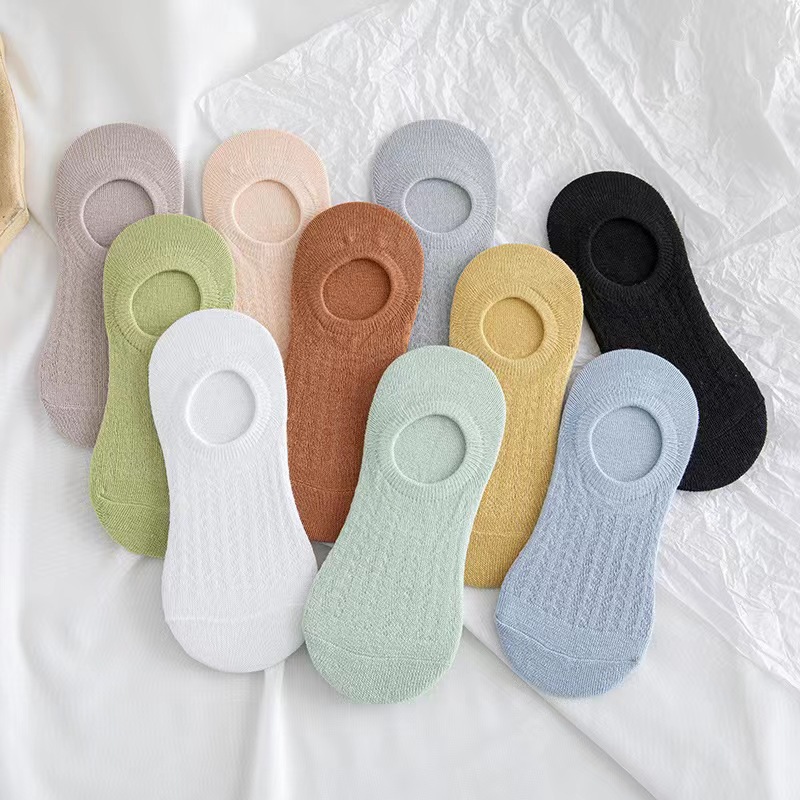 Calcetines de mujer primavera y verano hueco boca baja calcetines invisibles silicona antideslizante malla fina aire acondicionado calcetines barco al por mayor