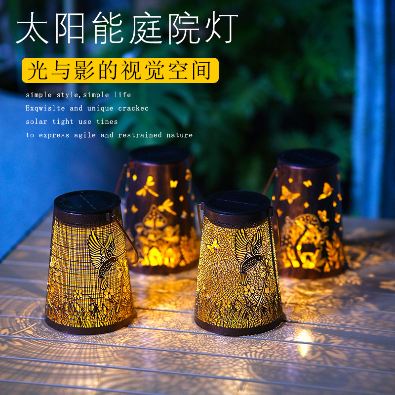 新款太阳能灯笼铁艺镂空复古灯笼户外庭院花园草坪装饰提灯投影灯