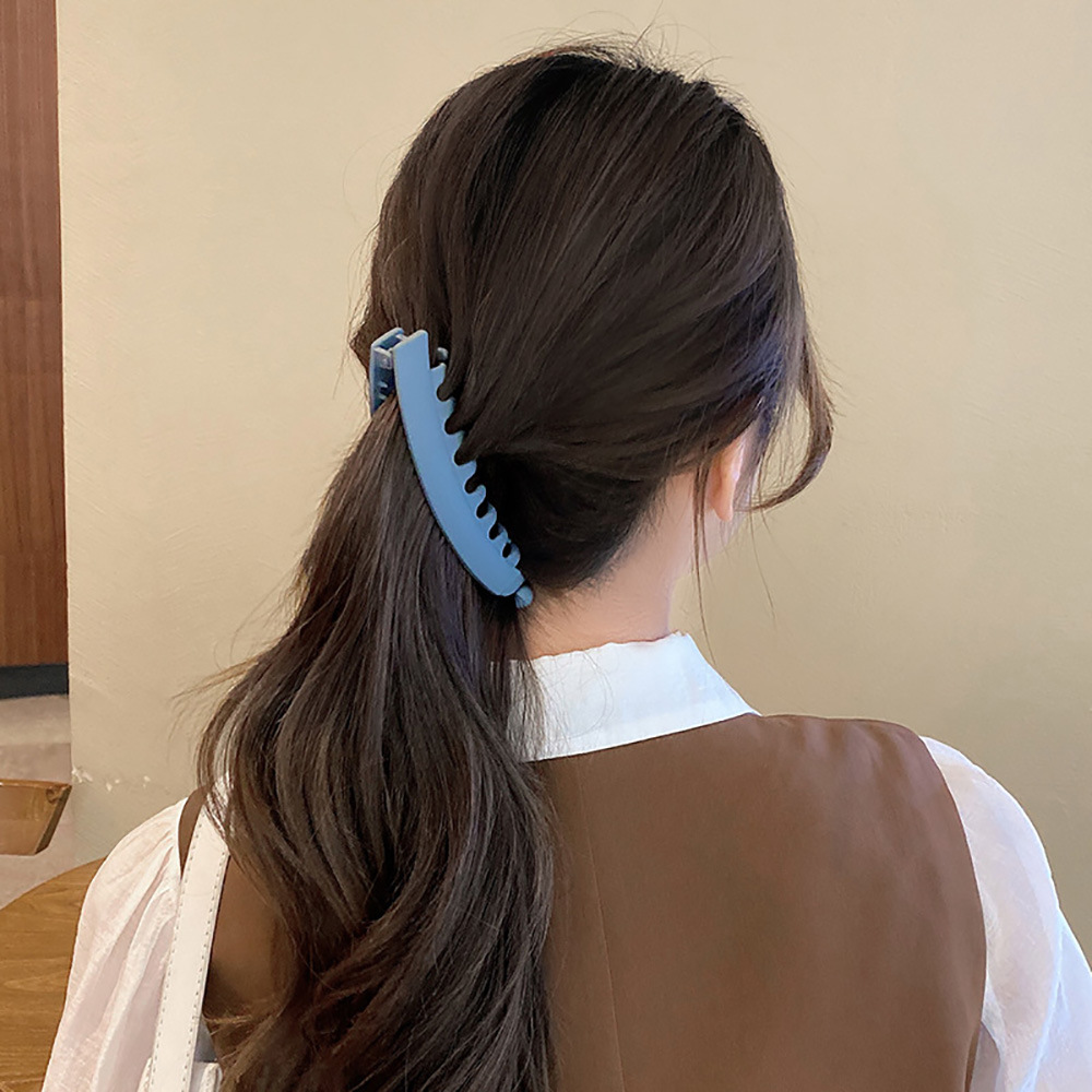 Pince banane mate pour cheveux pour queue de cheval verticale_voghion.com