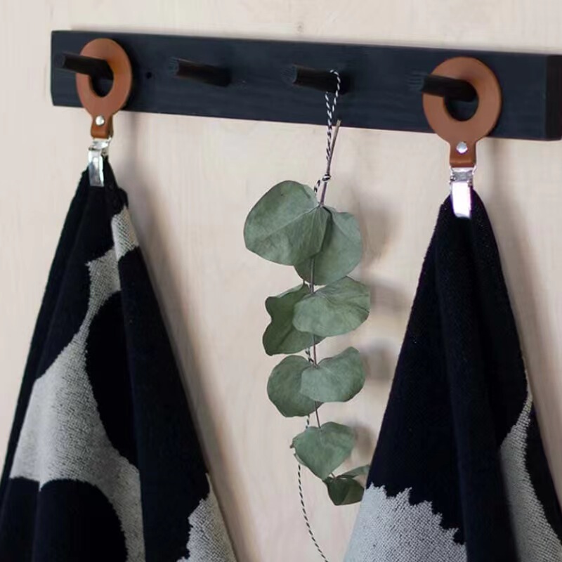 Nordic Style Balcony Towel Clip PU Leather Kitchen Bathroom Towel Hanging Hook Creative Drying Quilt Windproof Clip