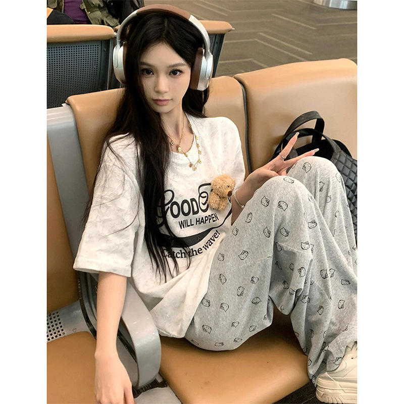 明星同款休闲运动套装女夏季学生宽松显瘦韩版时尚短袖长裤两件套