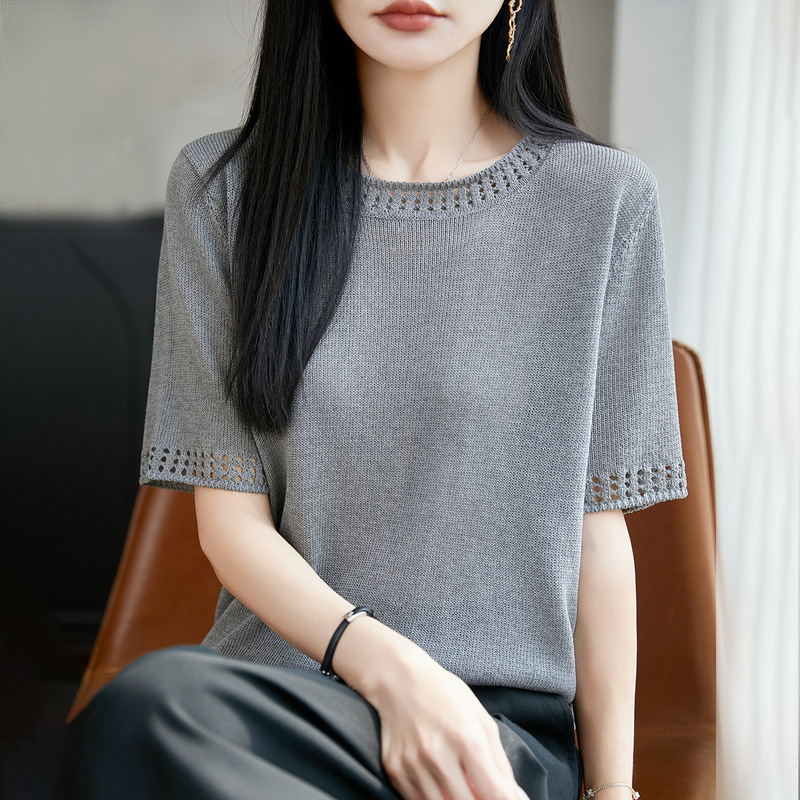 Loose-fitting silhouette and paper yarn round-neck short-sleeve, drop-shoulder design, breathable knit top, versatile for spring and summer, with a casual and relaxed vibe